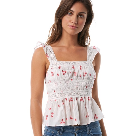 Free People Tops - 🌸 Free People Beautiful Fleurs Blouse 🌸
